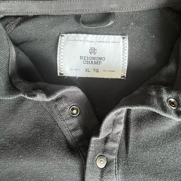 Reigning champ XL black polo - Picture 3 of 3